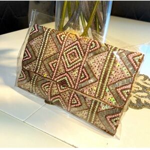BEADED ❤️🌺SALE - ENVELOPE CLUTCH